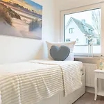 Timmendorfer Perle Апартаменты *